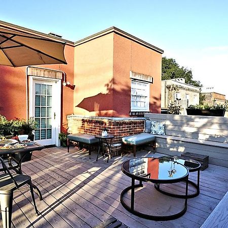 Sprawling Penthouse With Rooftop Deck Blocks From The River Savannah Exterior foto